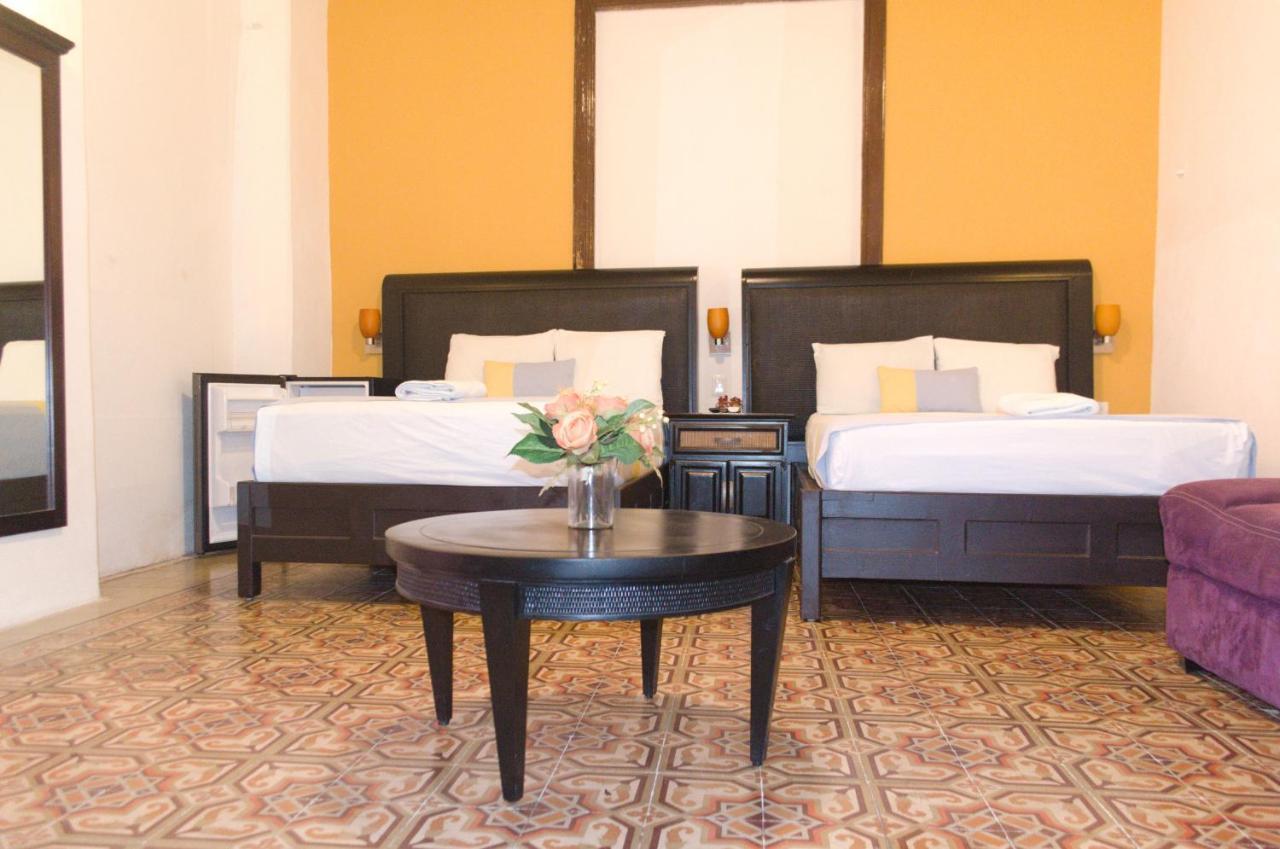 Hotel Real San Juan Suites Merida Exterior photo